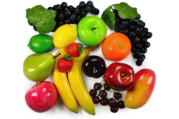 Künstliche Früchte: Realitätsnahe Nachbildungen für Dekoration oder Präsentationen